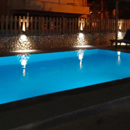 Hotel Villa Ruci Ksamil Bagian luar foto