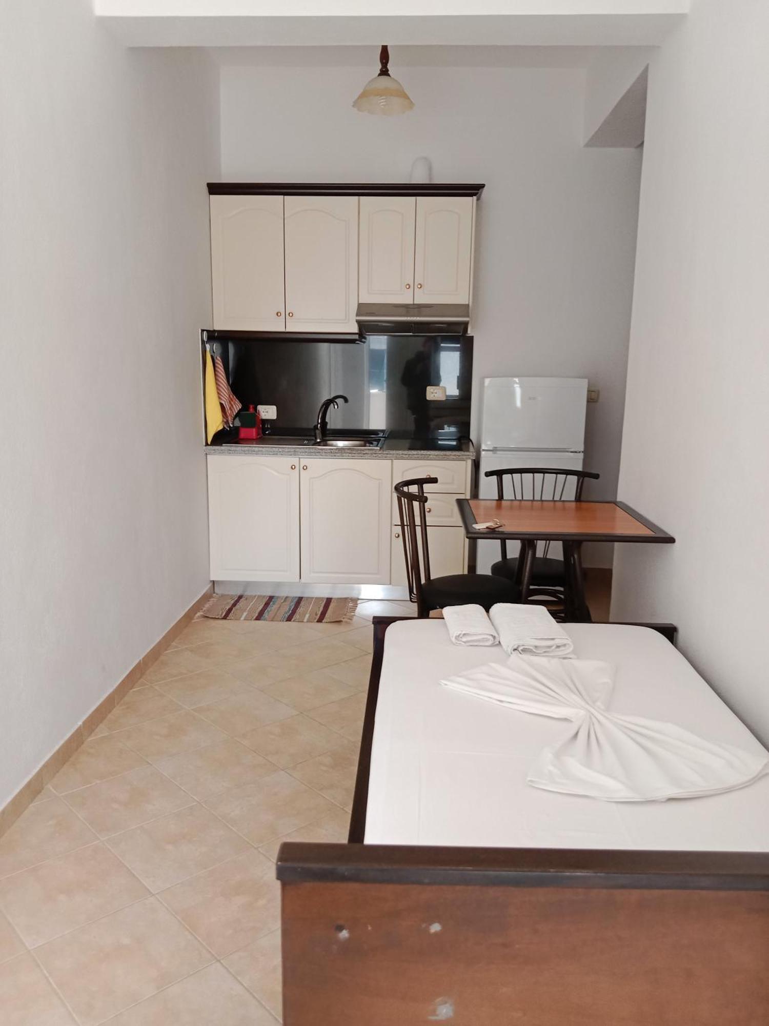 Hotel Villa Ruci Ksamil Bagian luar foto
